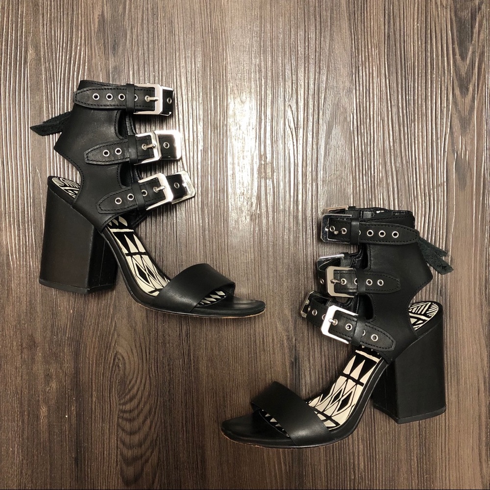 Dolce Vita Edin Buckle Strap Sandal